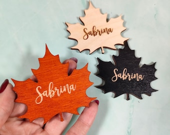 Personalized Maple Leaf Place Cards: Rustic Wood Thanksgiving Table Decor