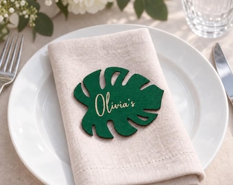 Personalized Monstera Place Cards, Green Wooden Name Tags for Tropical Weddings, 70 mm