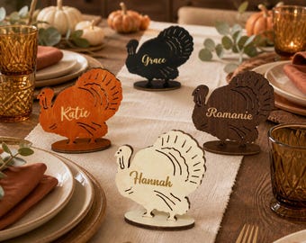 Personalized Thanksgiving Place Cards, Engraved Plywood Turkey Table Decor, Custom Name Settings for Fall Dinner