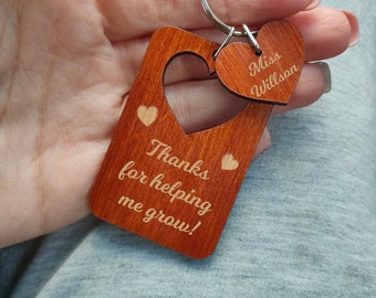 Gegraveerde houten sleutelhanger, gepersonaliseerd leraarscadeau