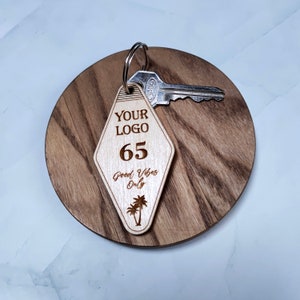 Сustom Keychain (70 MM) | Motel Keychain | Custom Text Keychain | Vintage Hotel Keychain | Custom Motel Keychain | Personalized Keychain