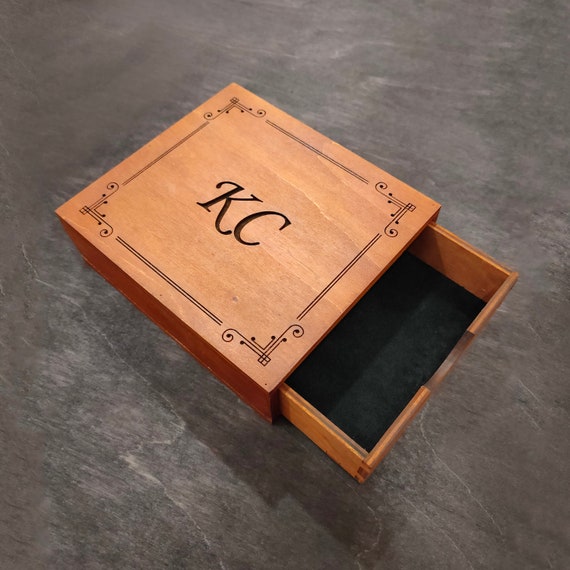 Scatola di legno personalizzata con logo, scatola personalizzata per  regalo, scatola di legno personalizzata, scatola personalizzata, scatola di  legno incisa, scatole Groomsmen vuote -  Italia