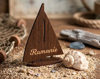 Wedding Name Cards, Personalized Boat, Nautical Wedding, Wedding Seating Charts, Wedding Name Tags, Name Cards Wedding, Wedding Name Plate