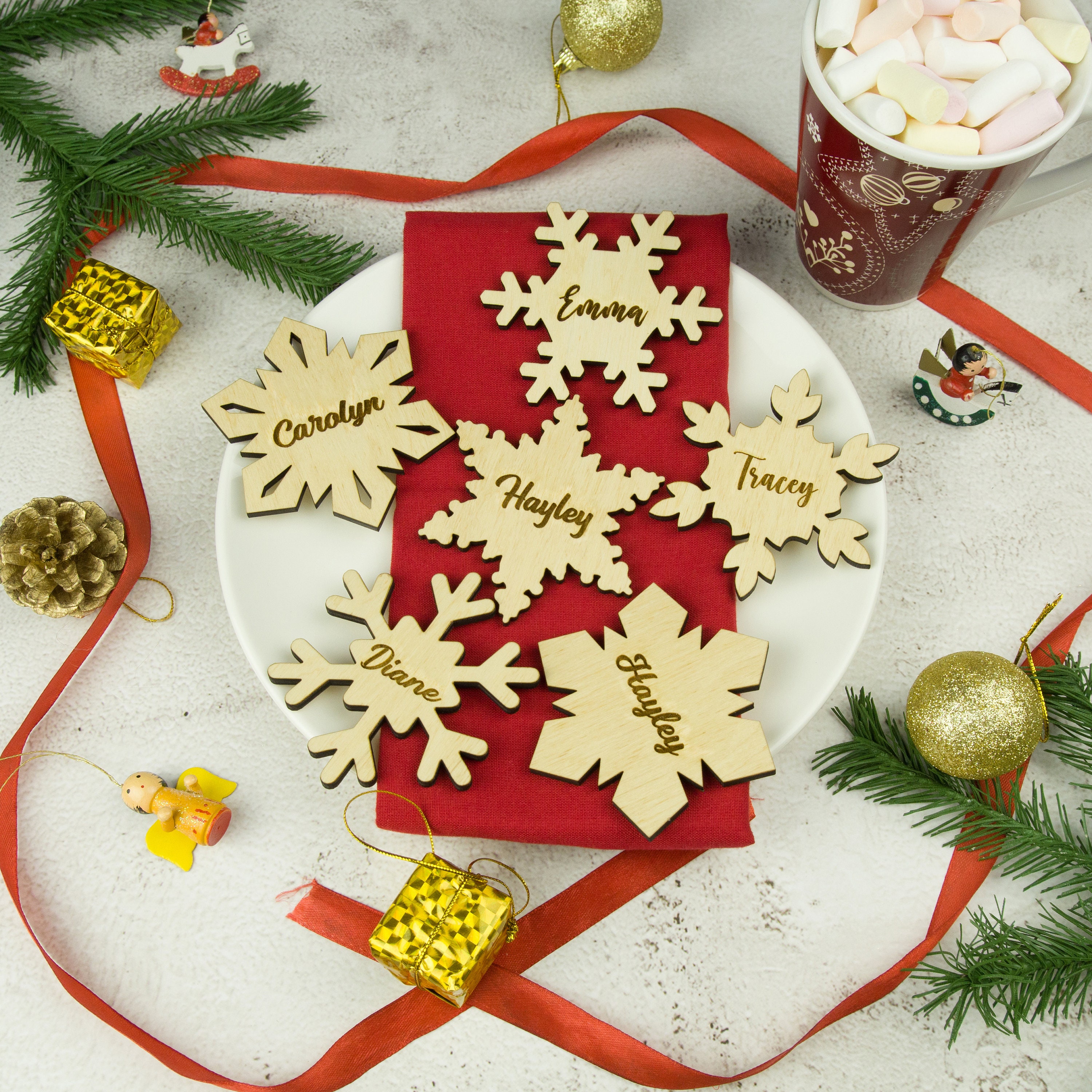 Christmas place tag, Winter tags, Personalized tags, Personalized snowflake, Wooden christmas tags, Snowflake place tags, Christmas tags
