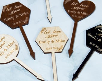 Let Love Grow Plant Stakes, Custom Succulent Favors, Personalized Wooden Plant Tags for Wedding Favors, Custom Plant Markers, Garden Stakes