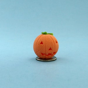 Dollhouse Miniature Hollow Carved Halloween Pumpkin Jacko Lantern FABULOUS DETAIL