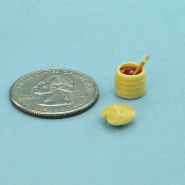 1:12 Scale Dollhouse Miniature Charming Yellow Porcelain Honey Jar with Faux Honey, a Dipper and Lid #HNT1