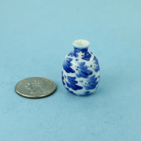 1:12 Scale Beautiful Dollhouse Miniature Blue & White Designed Porcelain Vase #BWV6