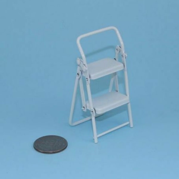 NICE Dollhouse Miniature 1:12 Scale White Metal Folding Step Ladder #WCKA336