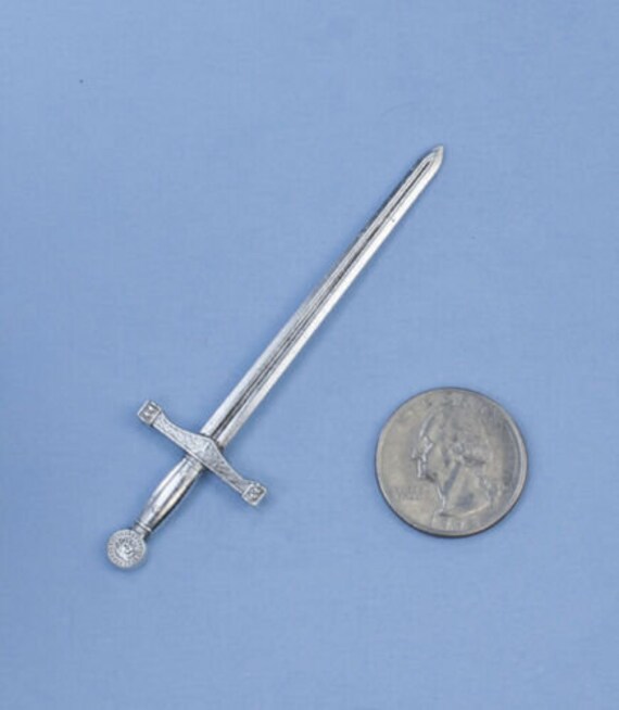 Dollhouse Miniature Metal Sword with Celtic Cross #CM162158