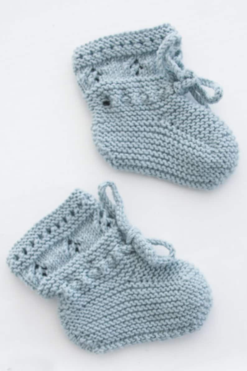 SET knitted baby shorts and slippers with lace pattern and garter stitch in Baby Merino Knitting Pattern shorts PDF Download