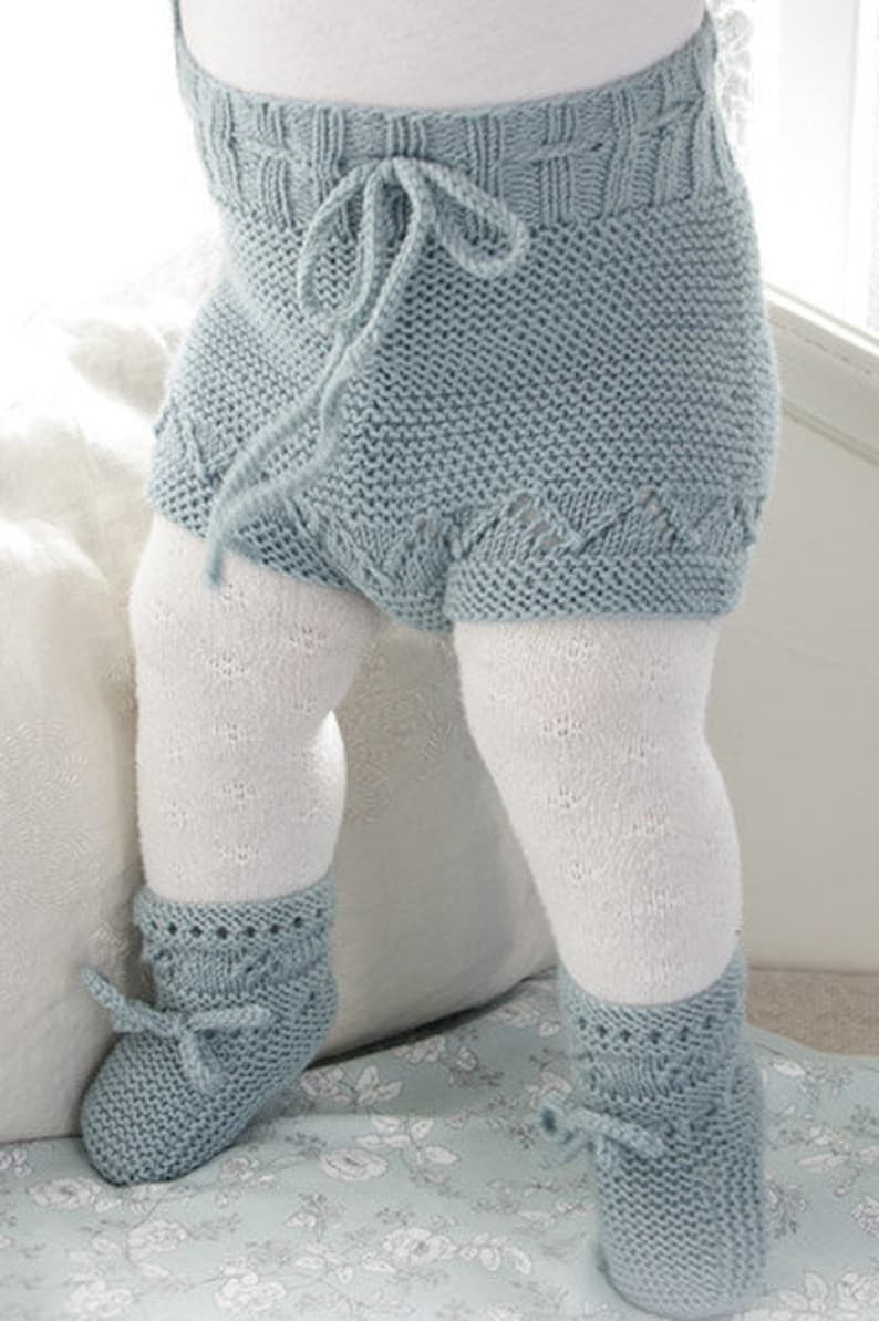 SET knitted baby shorts and slippers with lace pattern and garter stitch in Baby Merino Knitting Pattern shorts PDF Download