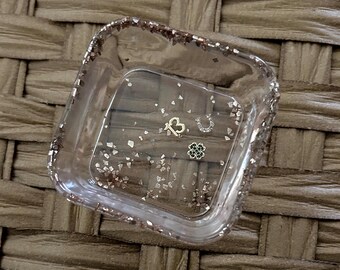 Lucky Charm Resin Trinket Dish - Gold Flakes, Clover and Horseshoe Design