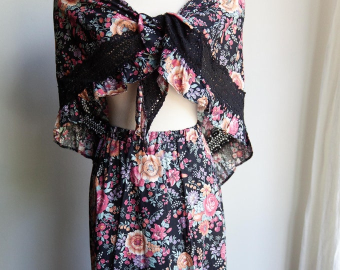 80s floral western skirt, vintage cottage core skirt, Small/med