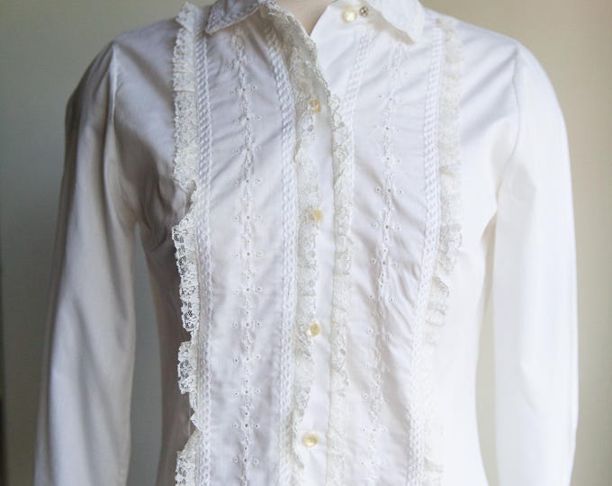 60s ivory ruffle lace collar blouse, vintage cottage core blouse, sm/med