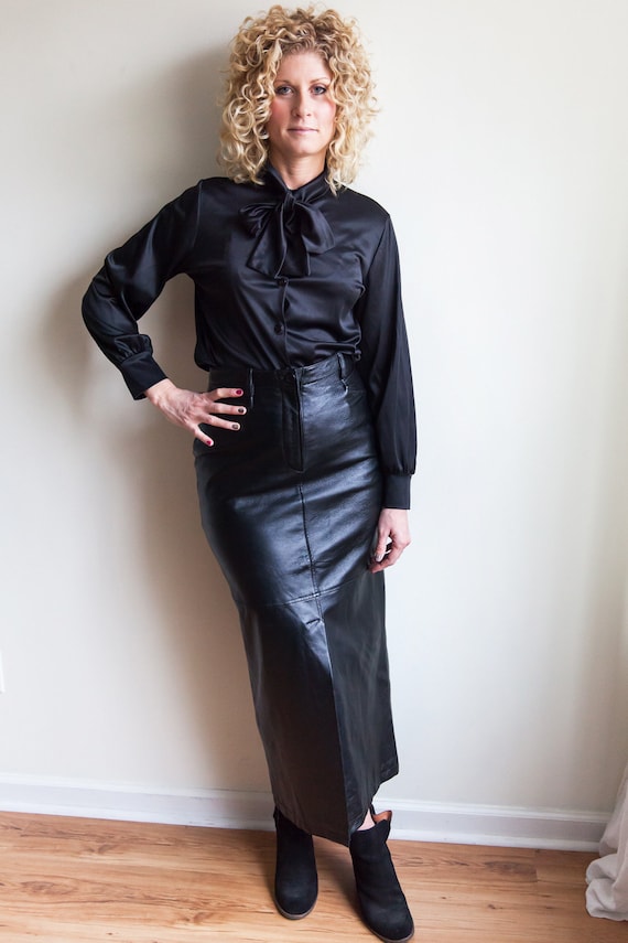 80s vintage high waisted leather skirt, vintage le