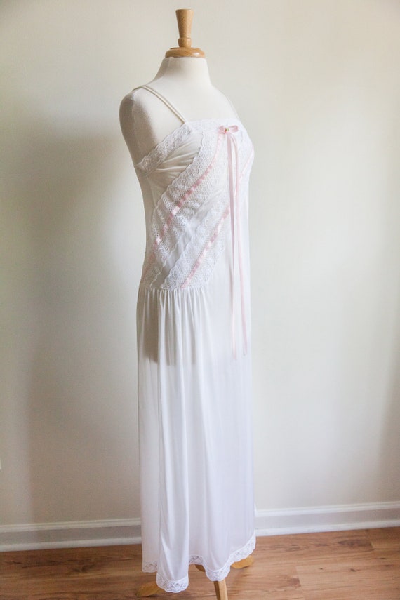 vintage lace & ribbon long nightgown, 1970s 70s ivory… - Gem