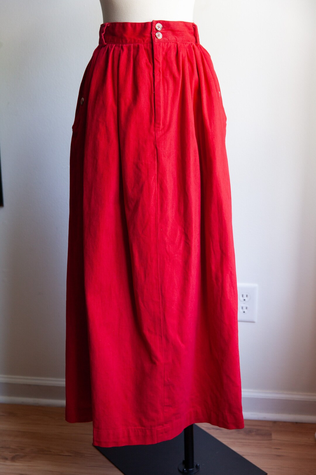 Vintage Red Star Print Midi Skirt 8