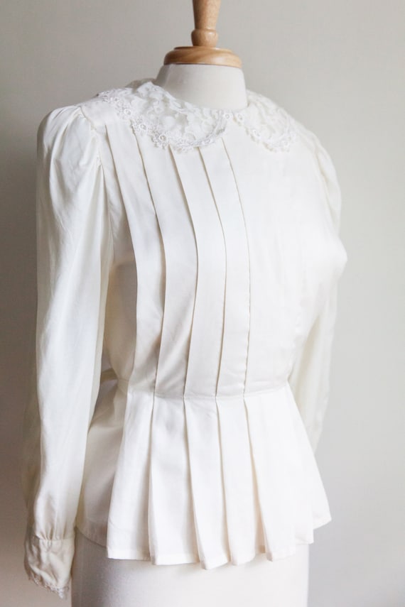 vintage pleated lace collar blouse, 1980s 80s ivor
