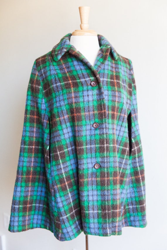 vintage mad about plaid wool cape, 1070s 70s green