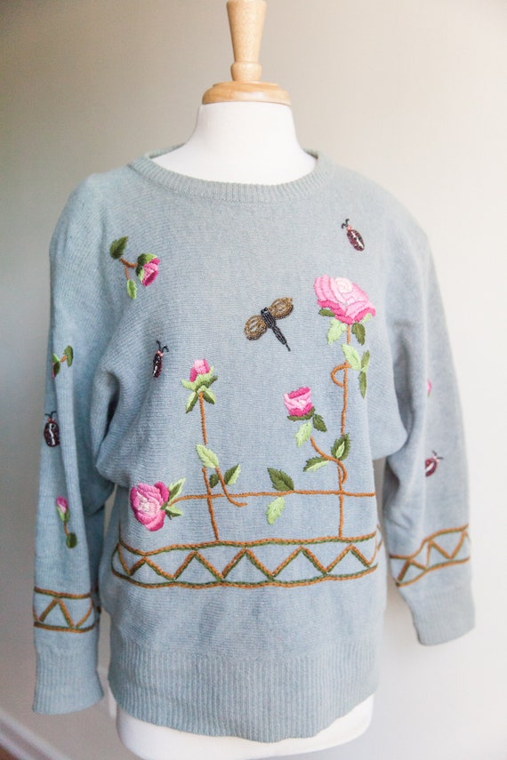 vintage dragonfly beaded sweater, 1990s 90s gray e