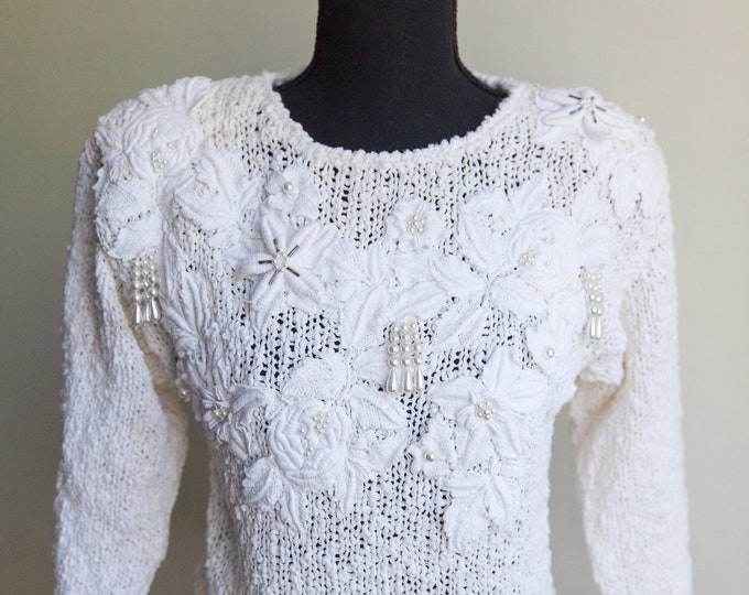 1980s 80s beaded flower applique sweater, 80s beaded sweater, Small