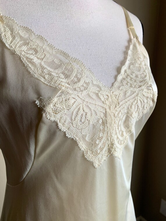Vintage Ivory Slip Dress | Size M | White Nightgo… - image 3