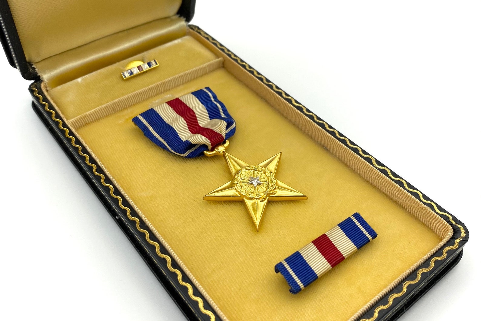 WW2 Silver Star Medal Complete in original box Mint Etsy