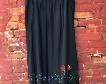 Wear the World: Boho Chic Dress Designed in New York with Exquisite Hand-Embroidery from India! 1980's PUTAMAYO of NEW YORK