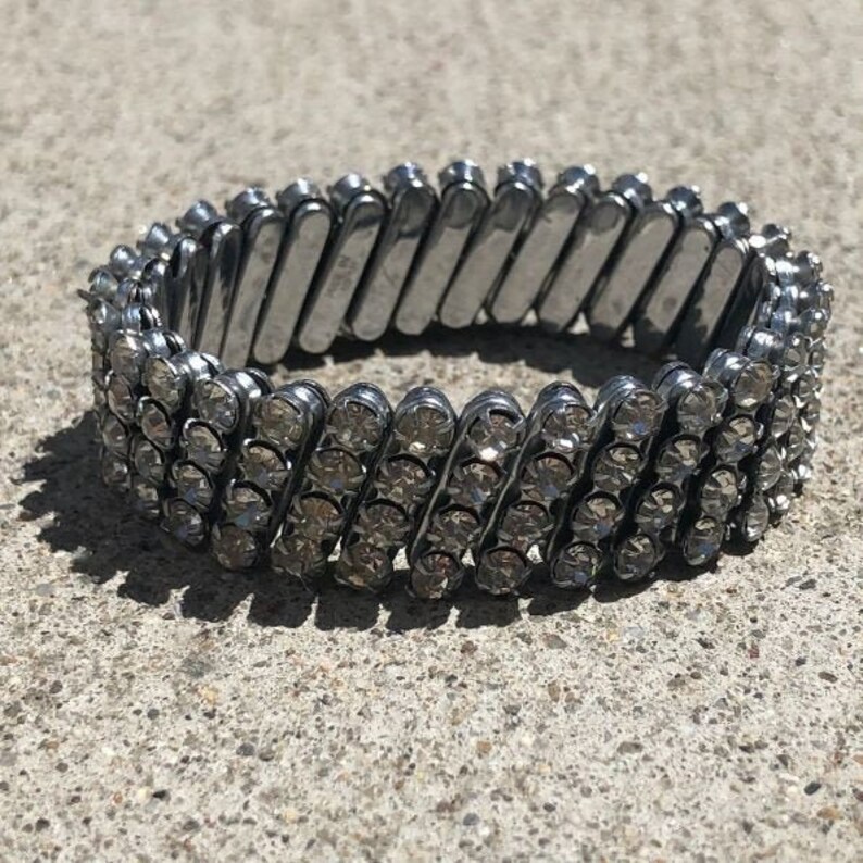 Vintage 1950/'s Rhinestone Stretch Bracelet