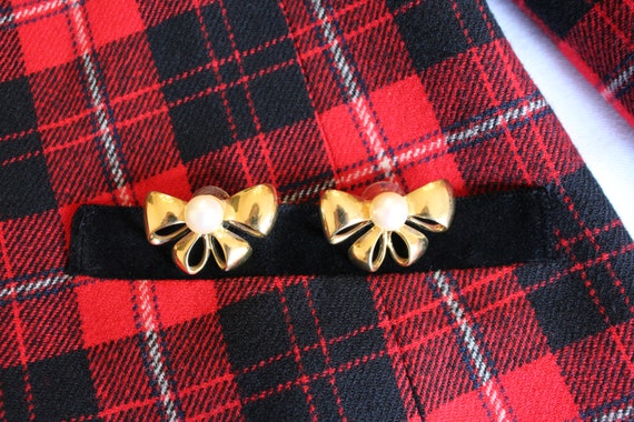 Vintage Napier Pearl and Gold Bow Earrings - image 2