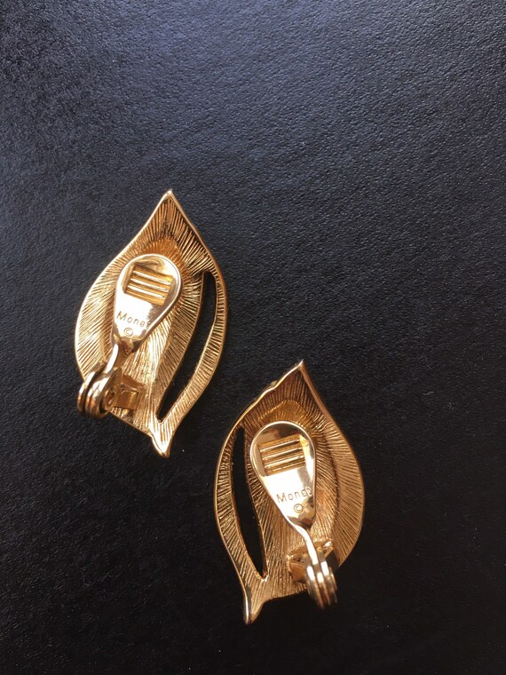 Vintage Monet White and Gold Enamel Leaf Earrings - image 5