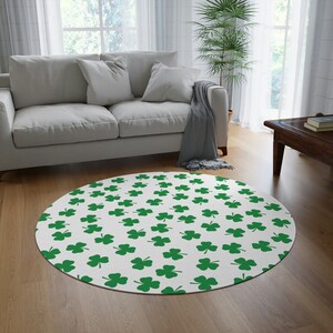 St. Patrick&#39;s Day Round Rug | Home Decor | Green Shamrock Rug