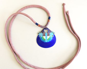 Laurel Burch Cloisonné Full Moon Butterfly Pendant Necklace Enamel Vintage 1970’s