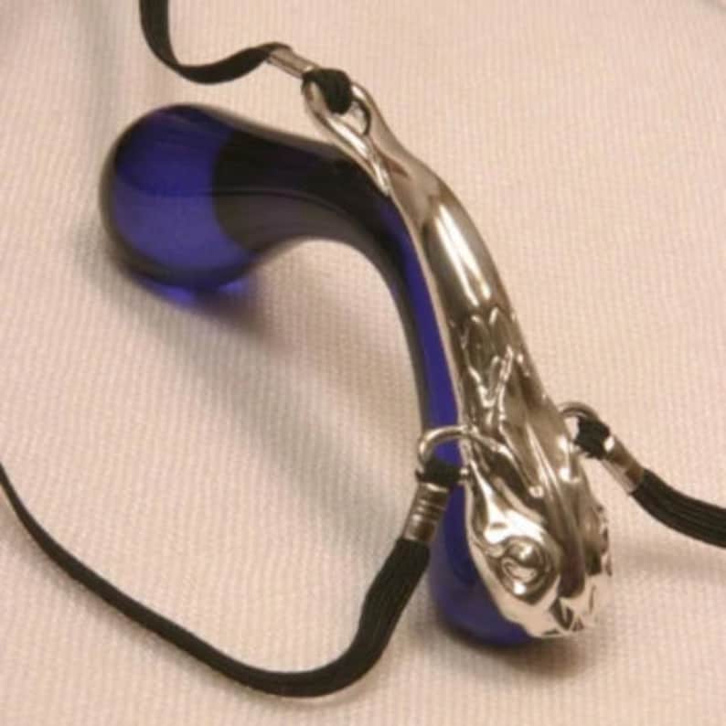 Women's Silver G-String Clitoral Jewelry With Blue Acrylic Stimulator 