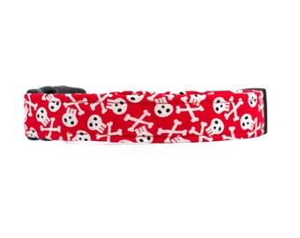 Red Crossbones Dog Collar: Soft Cotton Halloween Cat Collar