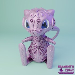 Op de afbeelding: Een paars 3D-geprint beeldje van een Pokemon-personage, met ingewikkelde details en een metallic afwerking.