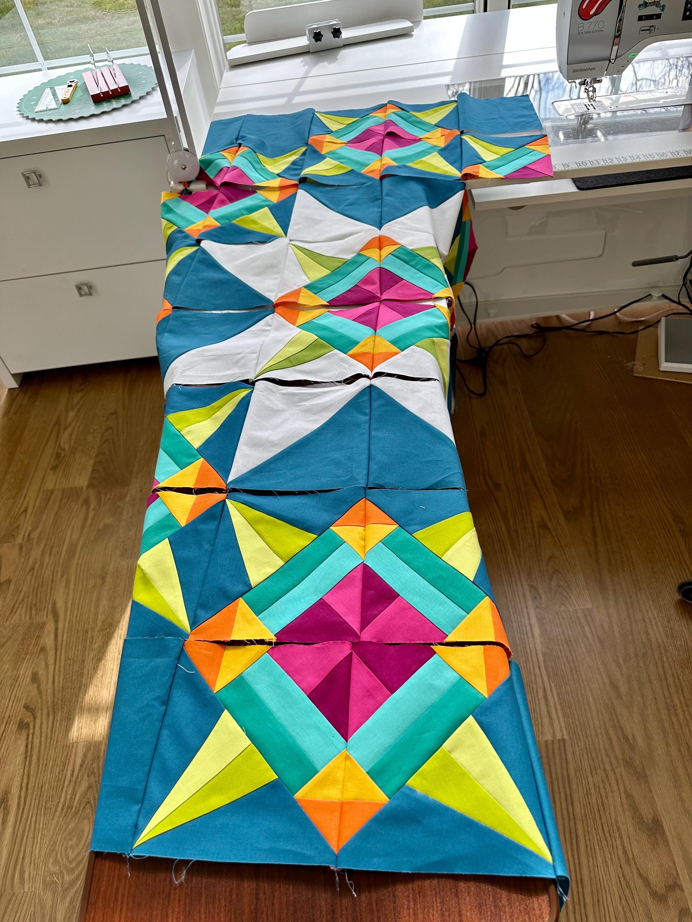 Moonage Daydream Throw Size PDF Quilt Pattern Download - Etsy