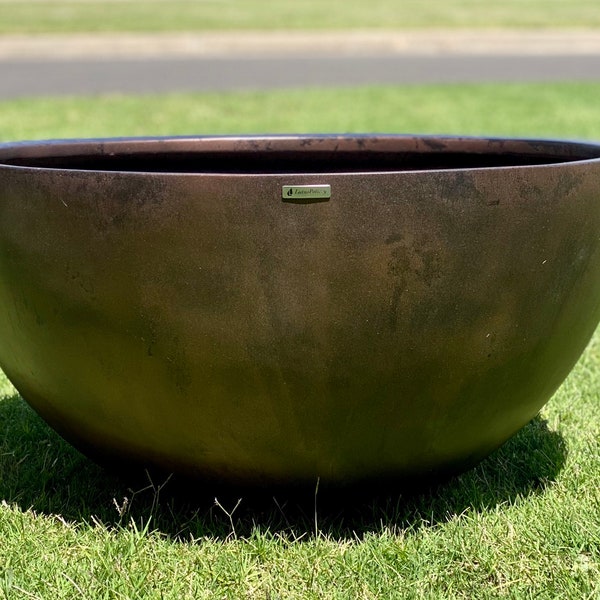 Rusty Fiberglass Garden Planter, Round Bowl, Home Decor (22-31 Inches)