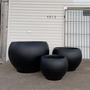 XXL 22 43 Inches Fiberglass commercial planter, Beautiful plant pots, garden home public decoration Black matte color. image 4