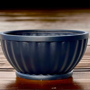 Matte Black Fiberglass Planter: Modern Round Bowl, 22-28 Inch