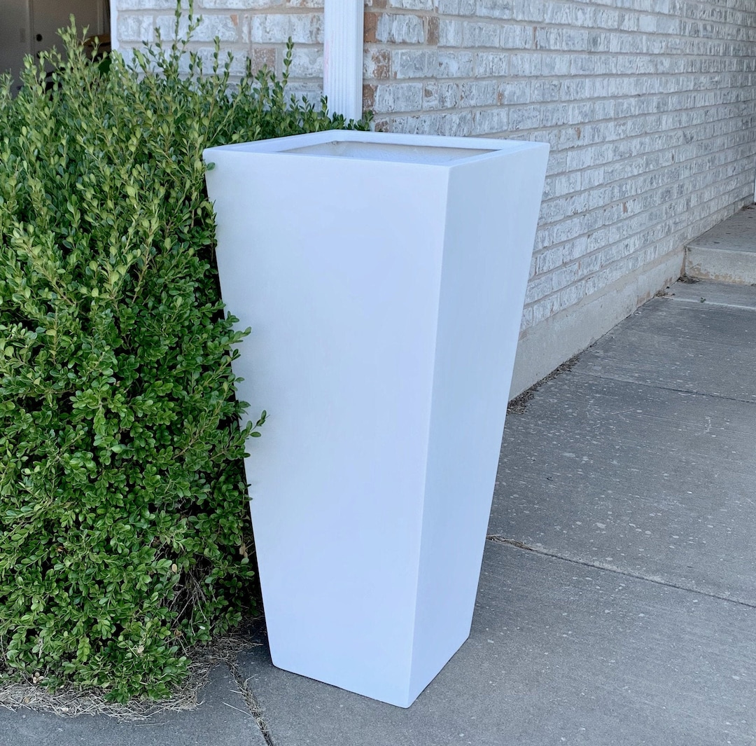 Aurora Tall Planter