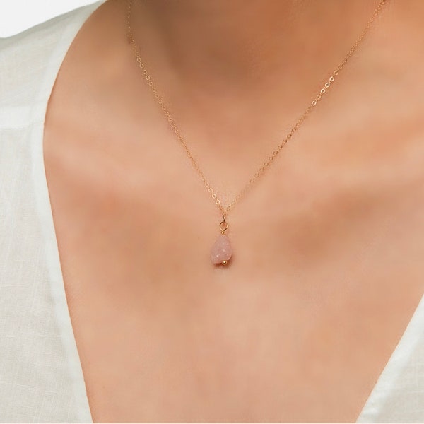 Pink Raw Rose Quartz Gemstone Genuine Gold Filled Necklace Jewelry Gift For Her Fashion Jewelry Beautiful Gemstone Necklace