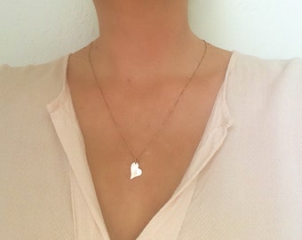 Oro Rosa Relleno Delicado Collar Corazón Collar Inicial Joyería Personalizada Collar Personalizado Collar Estampado a Mano Collar Corazón SolaJewelryCO