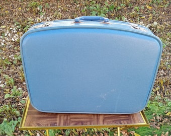 True Vintage Small Blue Suitcase/Luggage Hard Shell 21"x15"x5" No Key