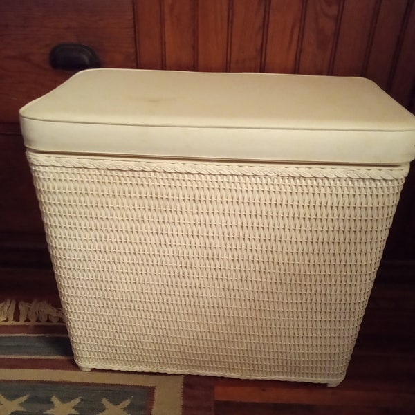 Vintage Mid Century White Wicker Hamper with 2" Padded Top 21"X20" 12 1/2"