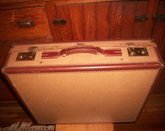 Vintage Tan Tweed  Hartmann Hardside Suitcase/Luggage Leather Trim and Handle 21"x18"x6"  ESTATE