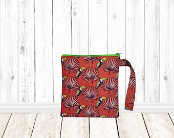 Parrot Zipper Pouch, Tropical Parrot Art gifts, Birds Zipper Cosmetic Bag, Makeup Bag, Best Friend Gift, PencilCase, Toiletry Bag, Pouch