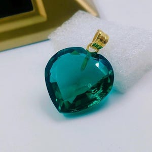 Green Emerald Pendant, Heart Shape Luxury Pendant, 925 Sterling Silver Pendant Handmade Heart Pendant, Green Emerald Gemstone, Gift For Love