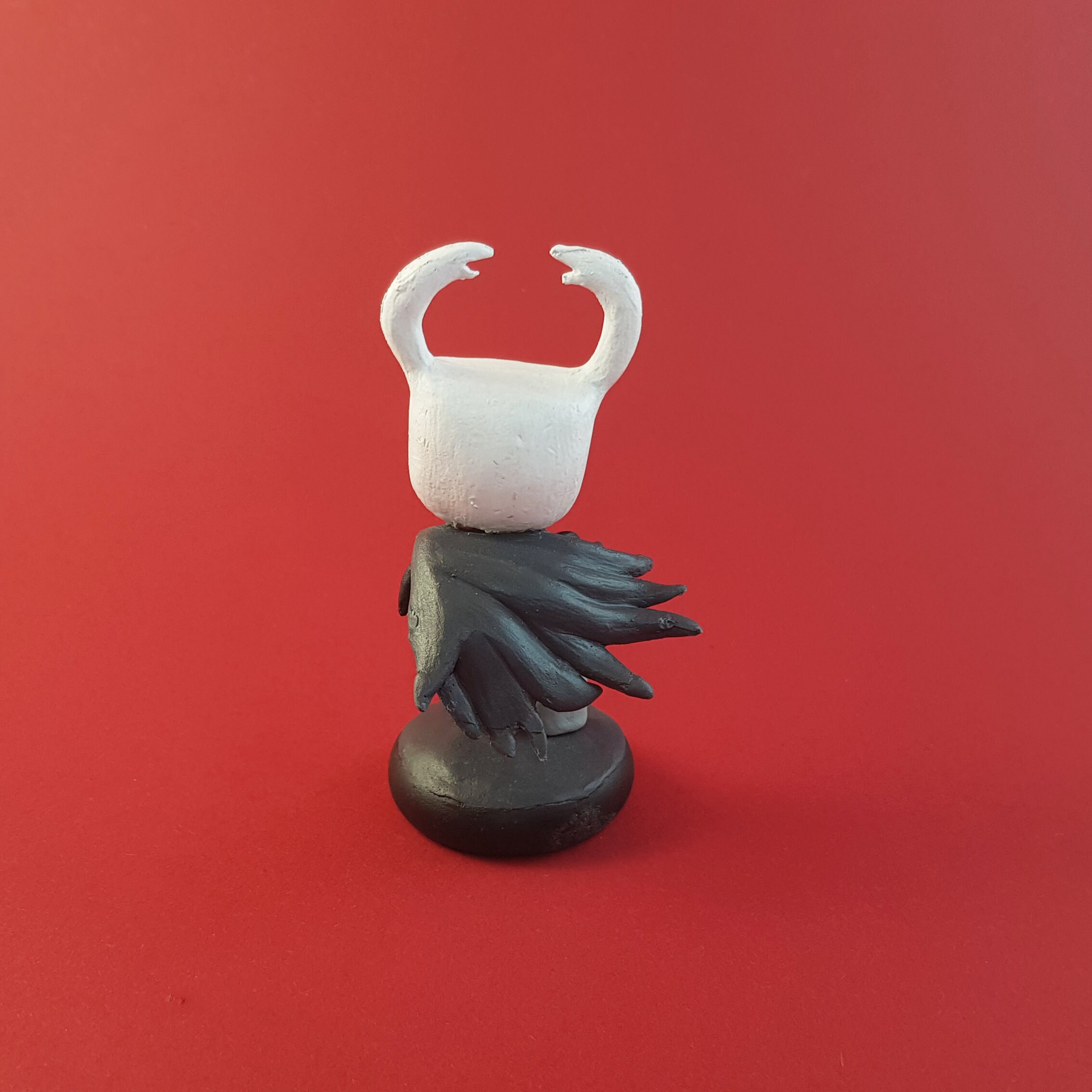 Hollow Knight Statue